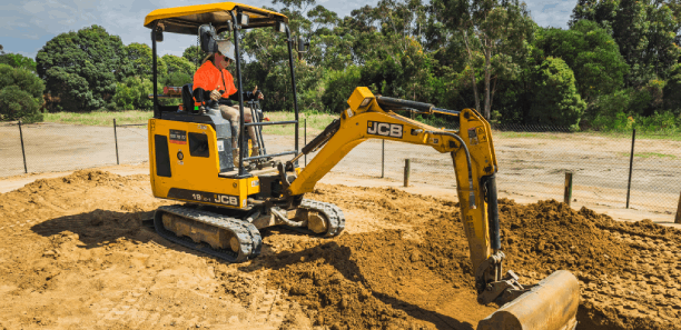 Hollie operating a digger at TAFE Gippsland